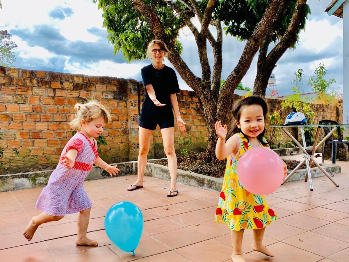 Vietnam Phuot Real Home Kon Tum ภายนอก รูปภาพ